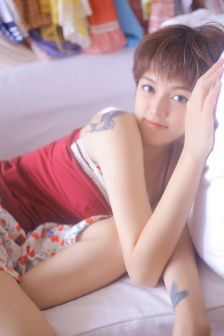 特黄把女人弄爽又大又粗